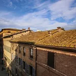 Le Logge Luxury Bed & Breakfast