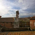Le Logge Luxury Bed & Breakfast 4*