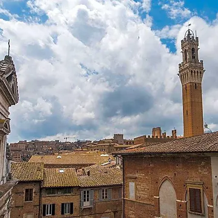 Oda ve Kahvaltı Le Logge Luxury Siena